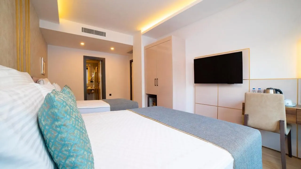 Leaf Port Hotel Antalya
