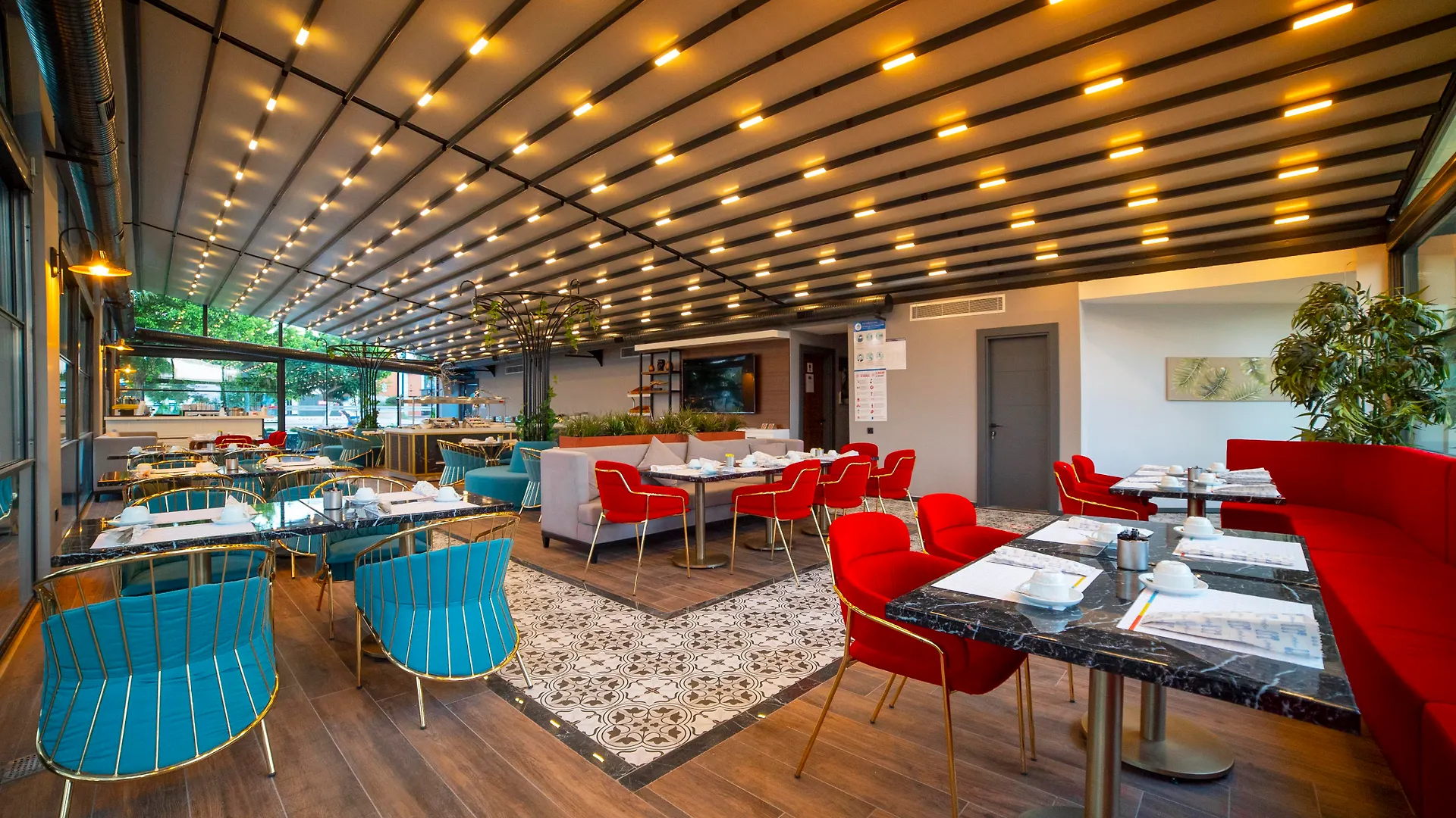 Leaf Port Hotel Antalya